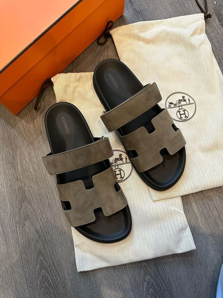 Suede Chypre Sandal Hermes