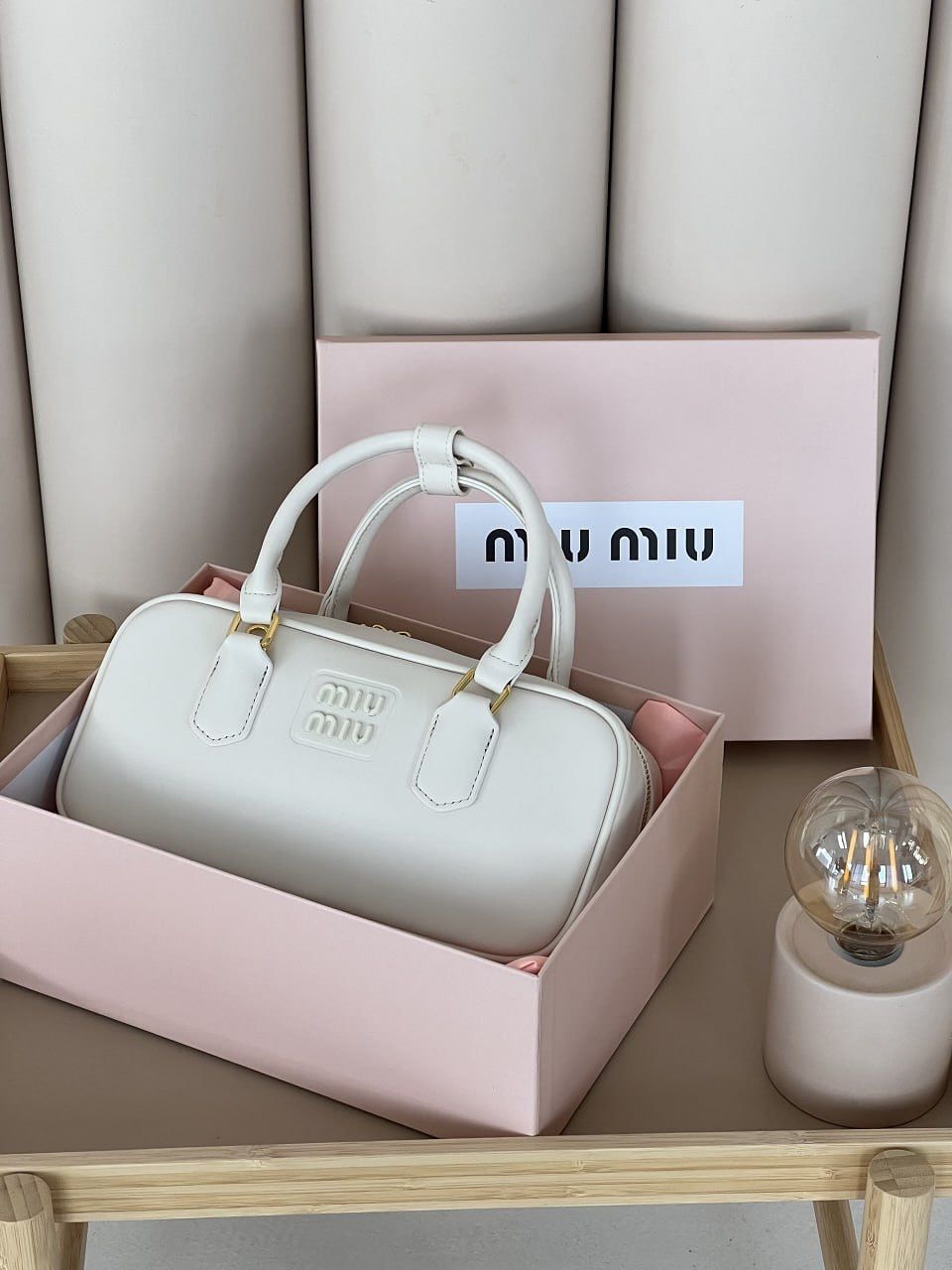 MiuMiu Arcedia
