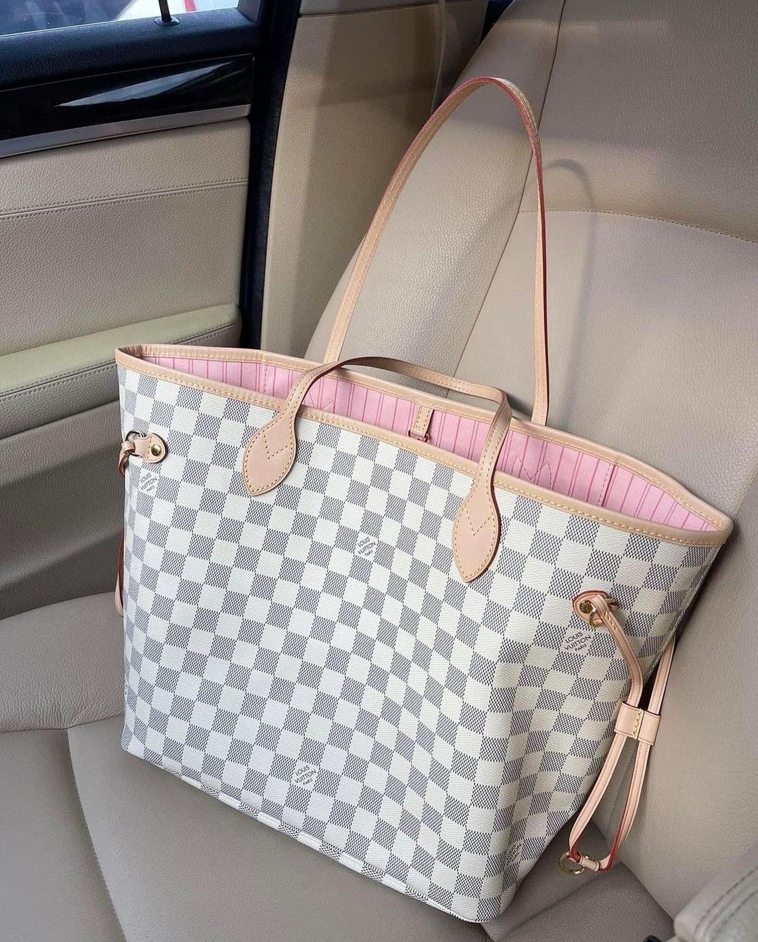 LV REVERSIBLE BAG + PURSE