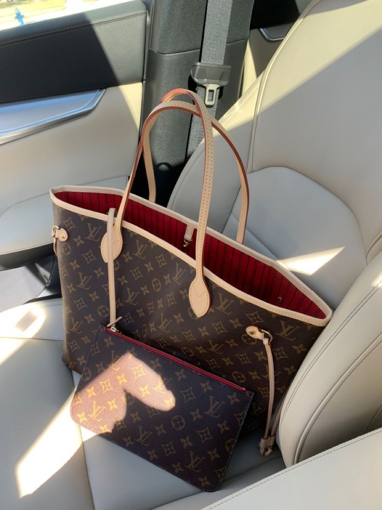 LV REVERSIBLE BAG + PURSE