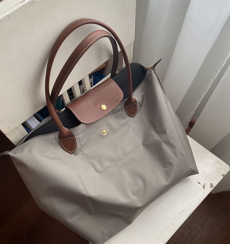 Longchamp Medium