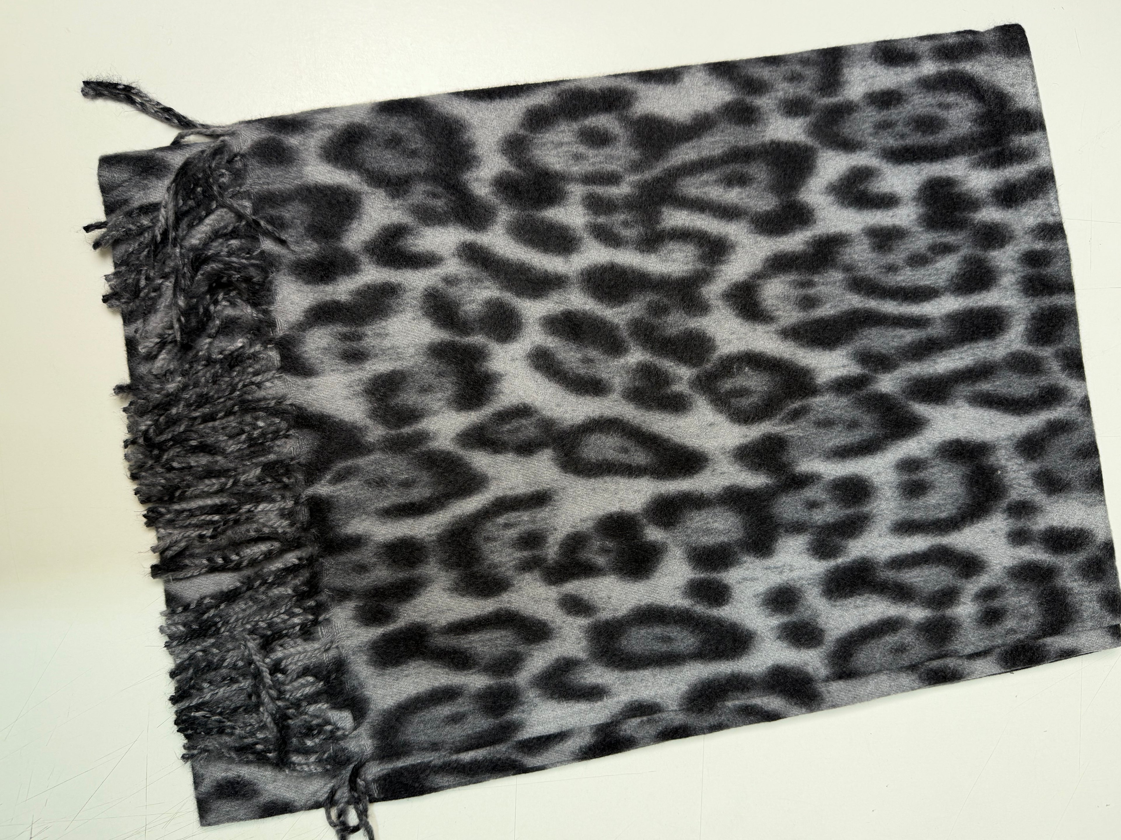 Tiger Cashmere Scarf black