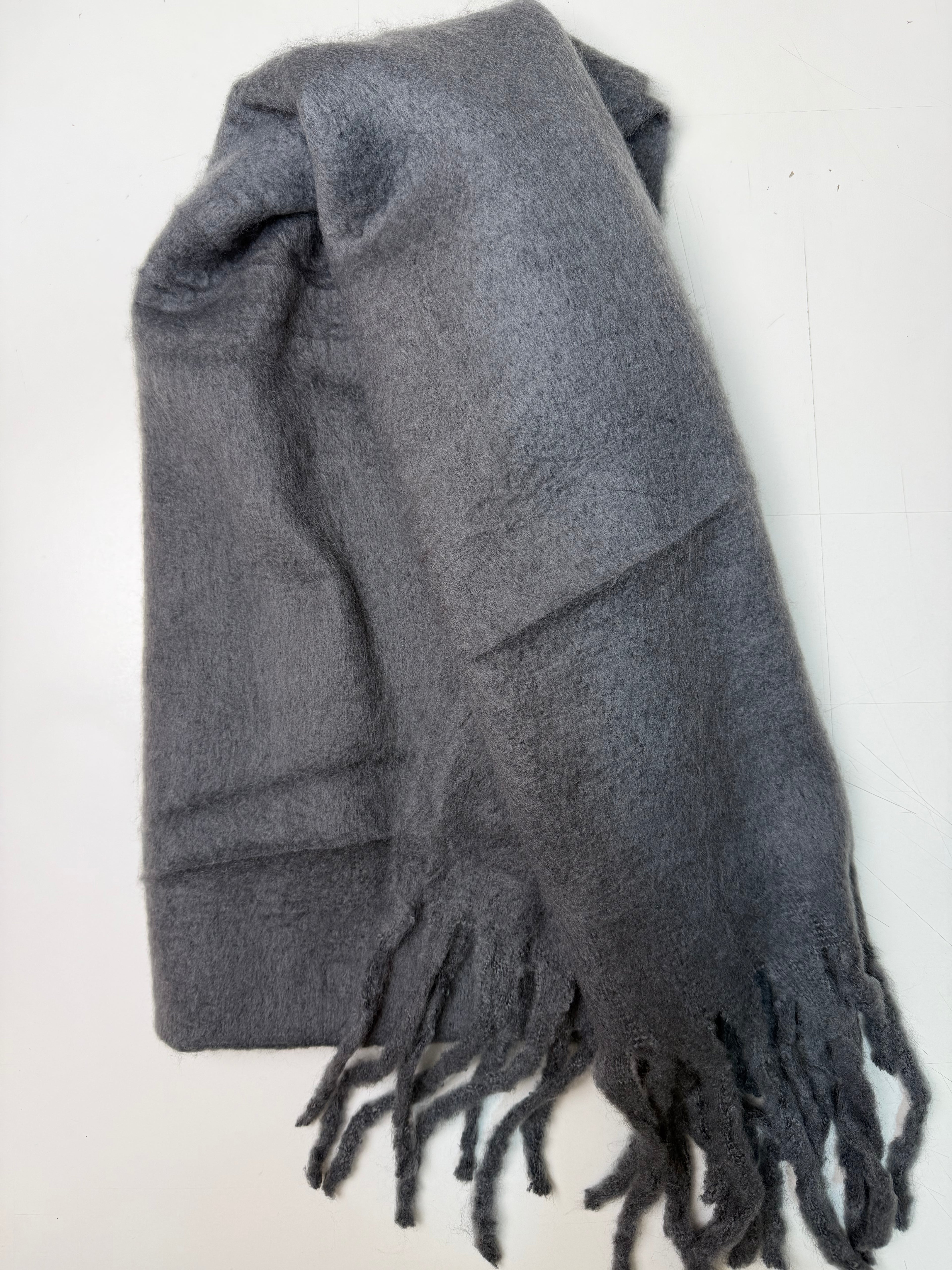 dark grey scarf