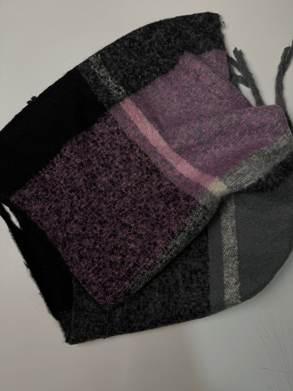 Plaid Winter Scarf black