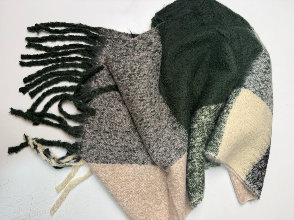Color Block Scarf green
