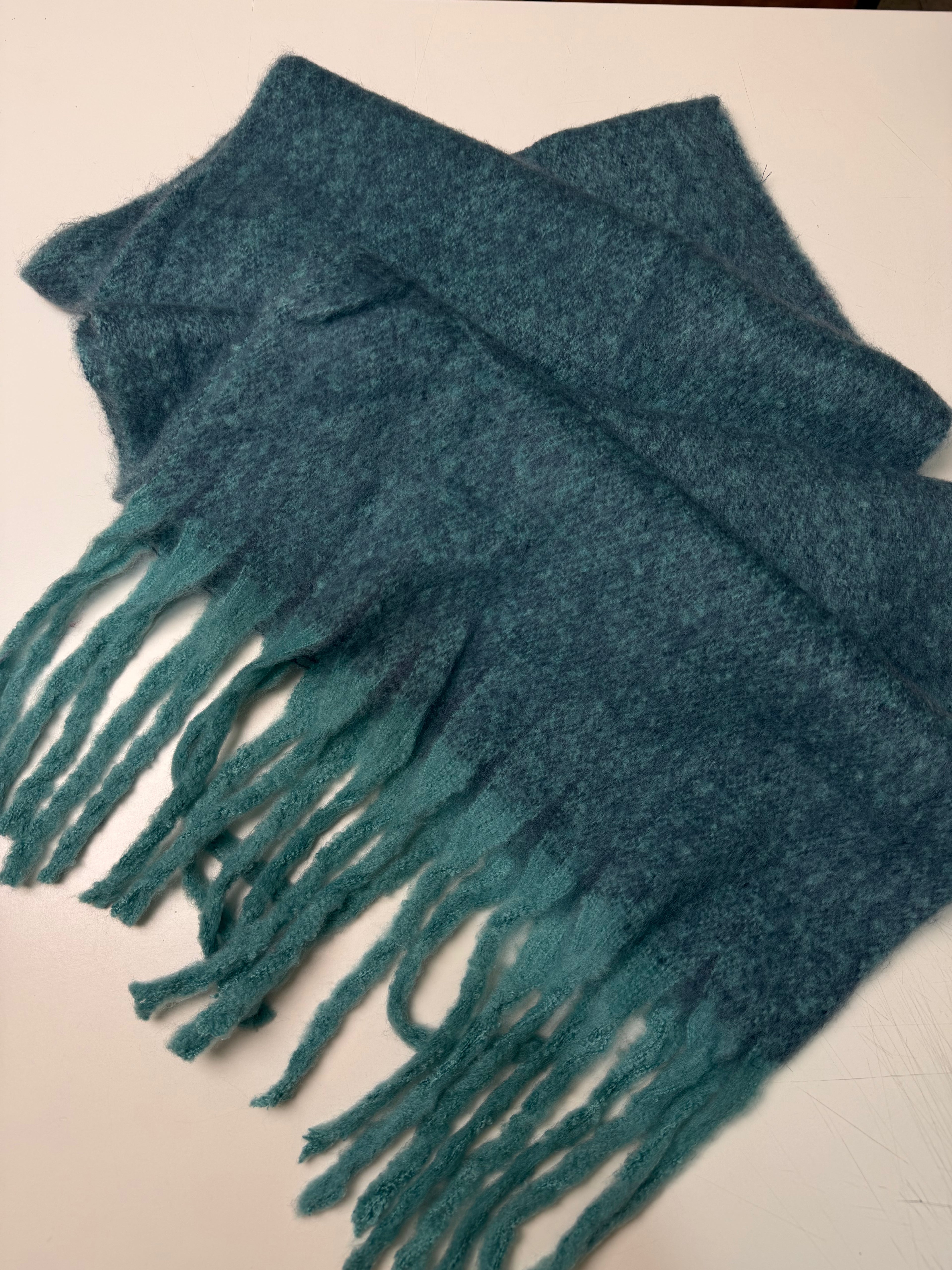 Two-Tone Scarf turquose