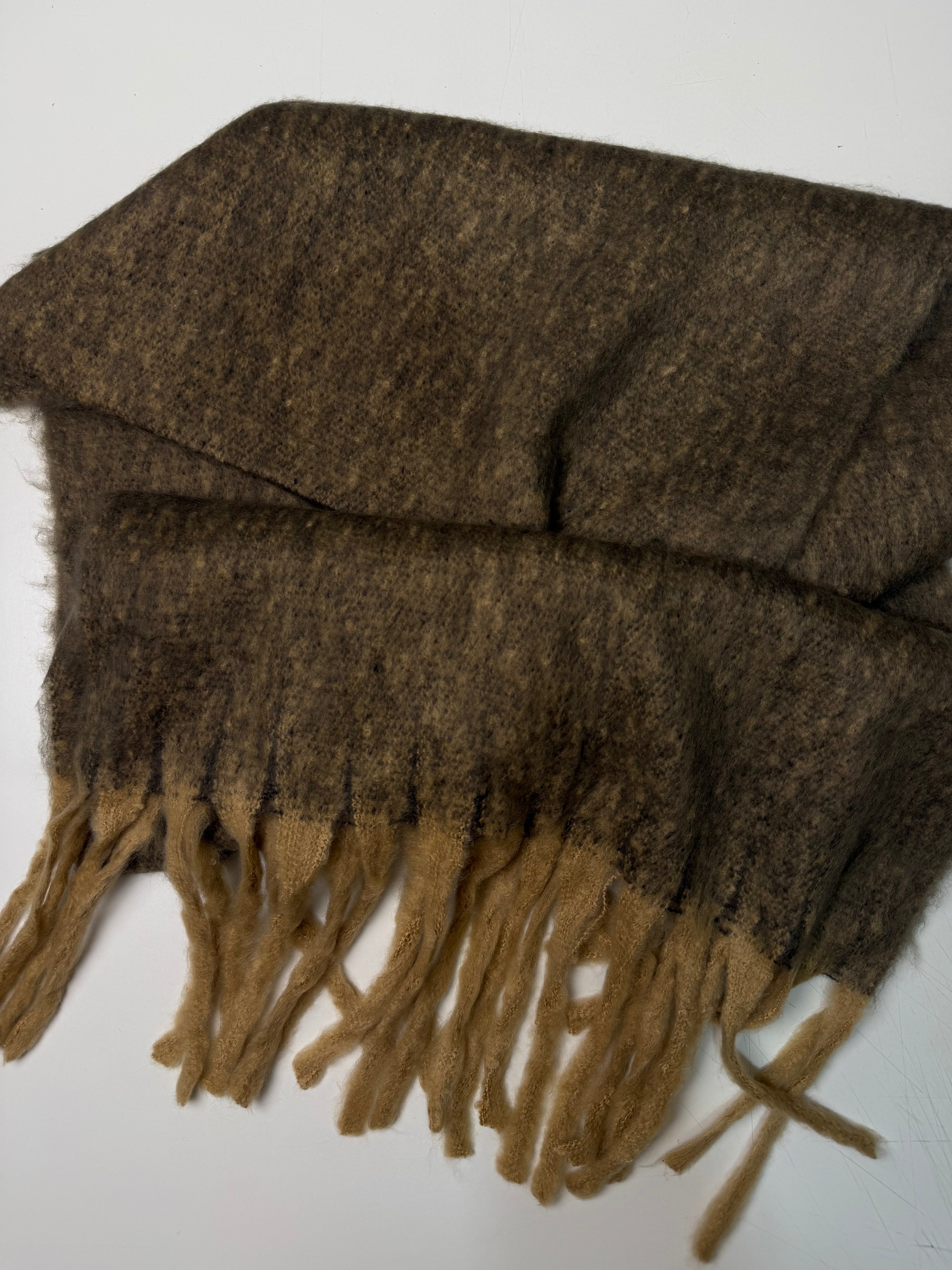 Two-Tone Scarf brown