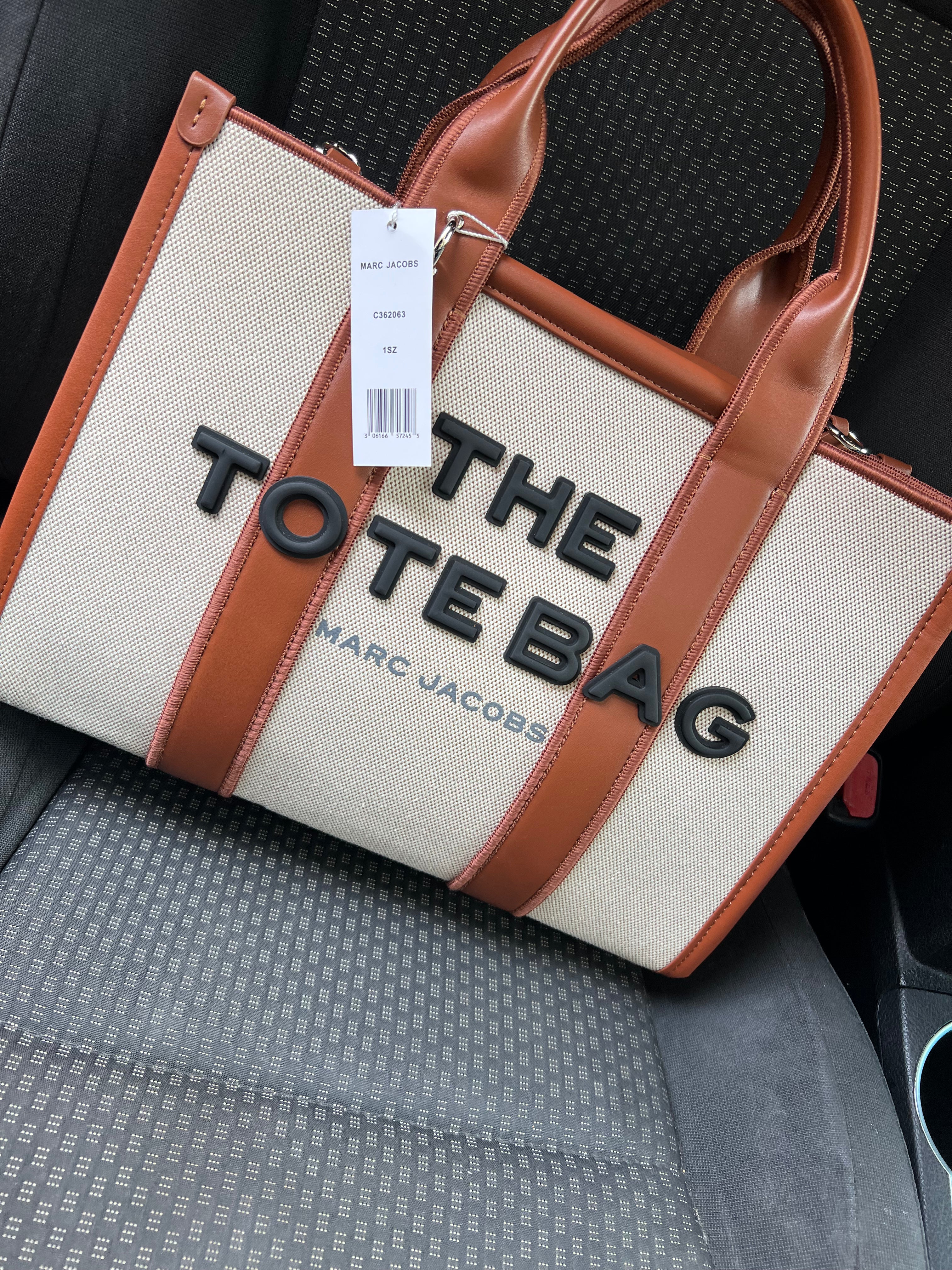THE TOTE BAG / MARC JACOBS
