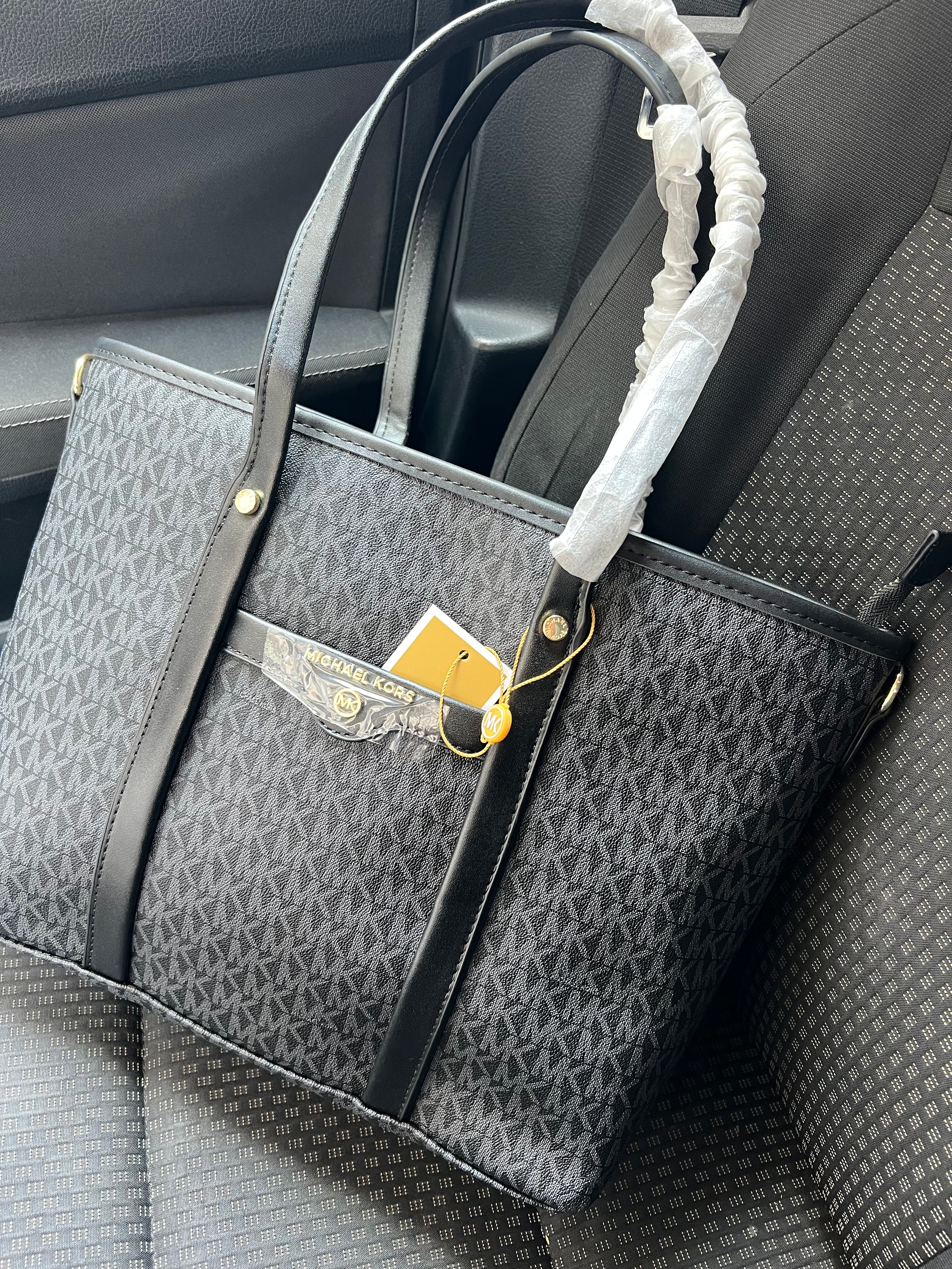 Michael kors medium bag