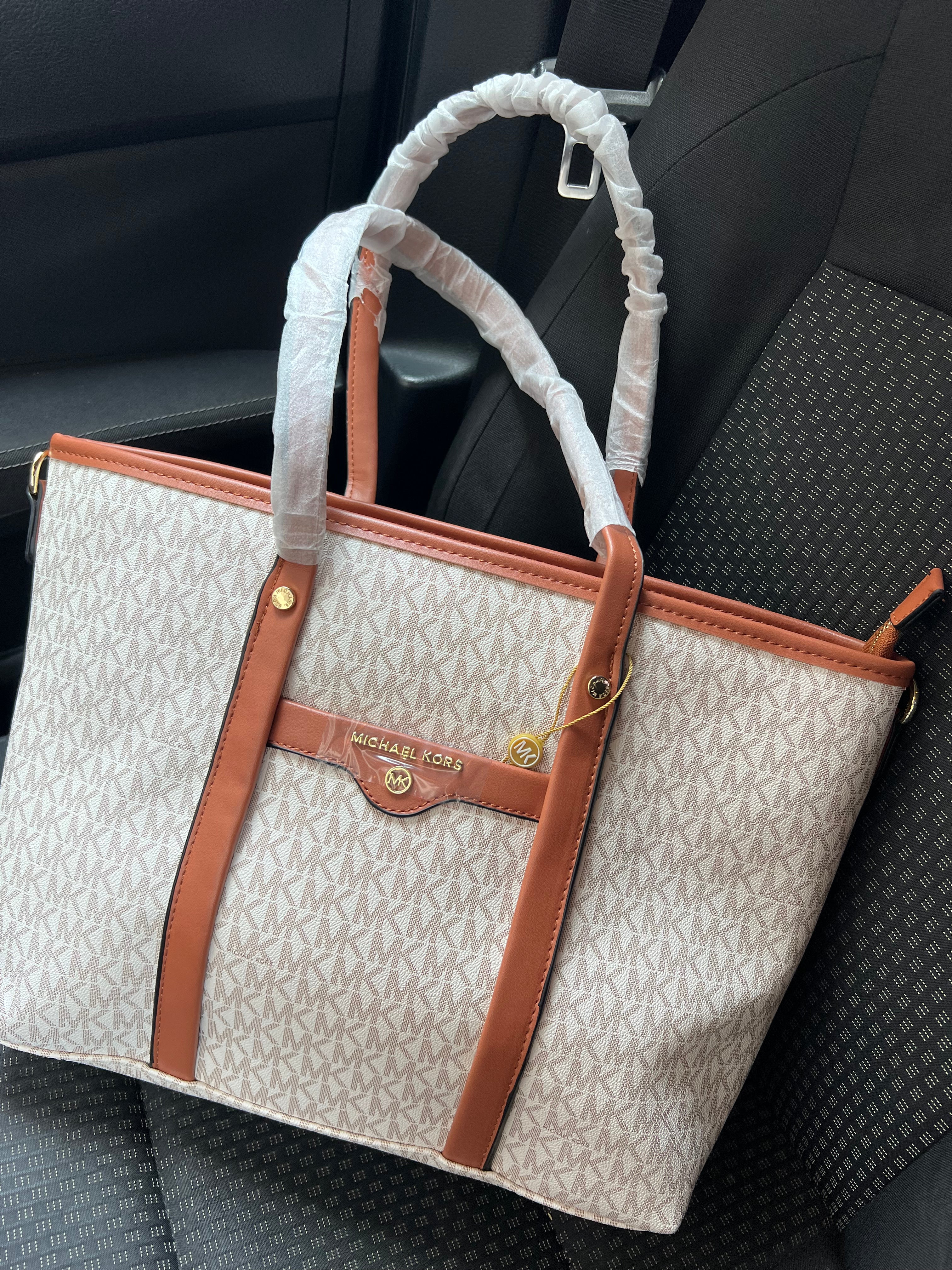 Michael kors medium bag