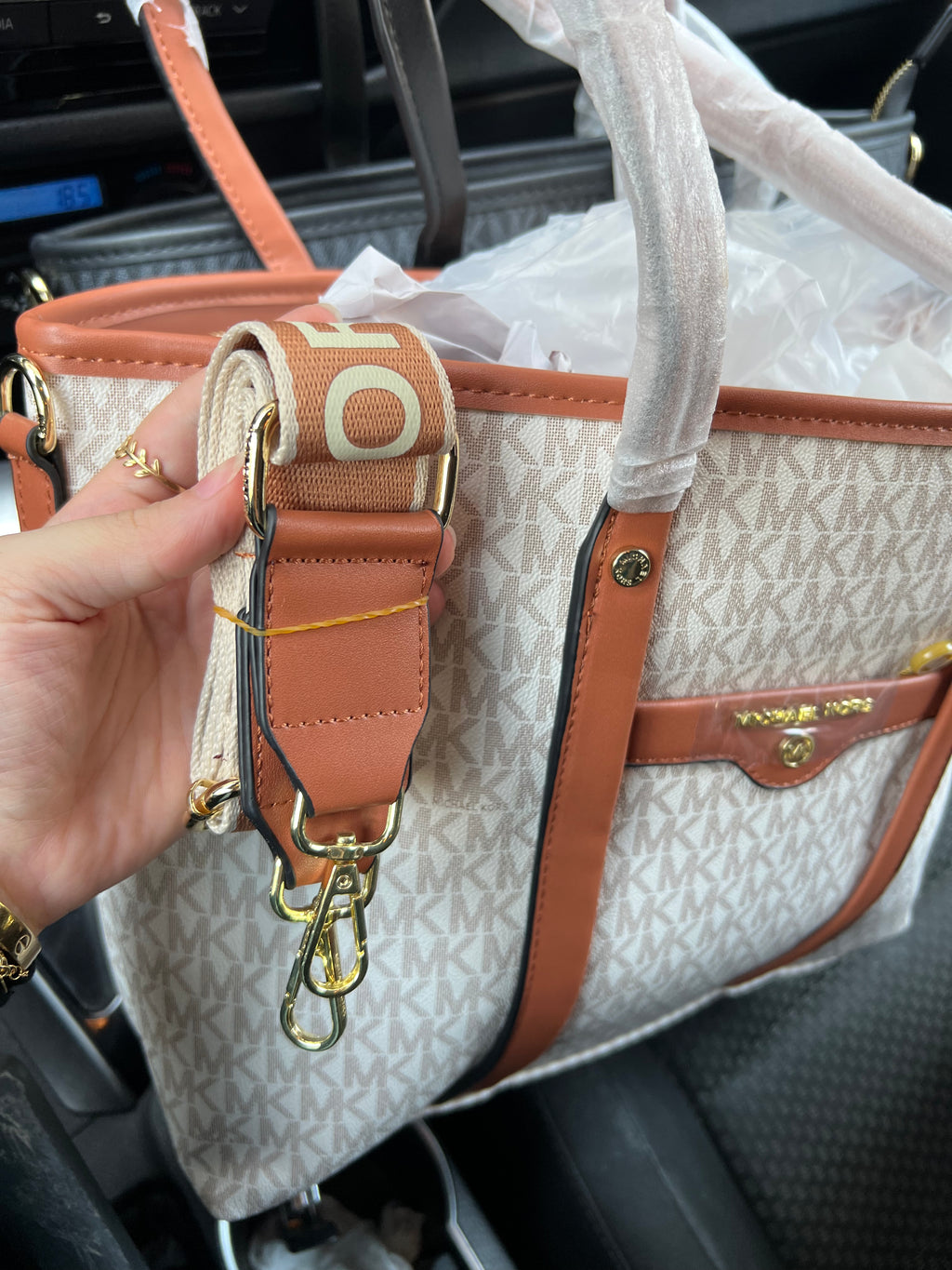 Michael kors medium bag