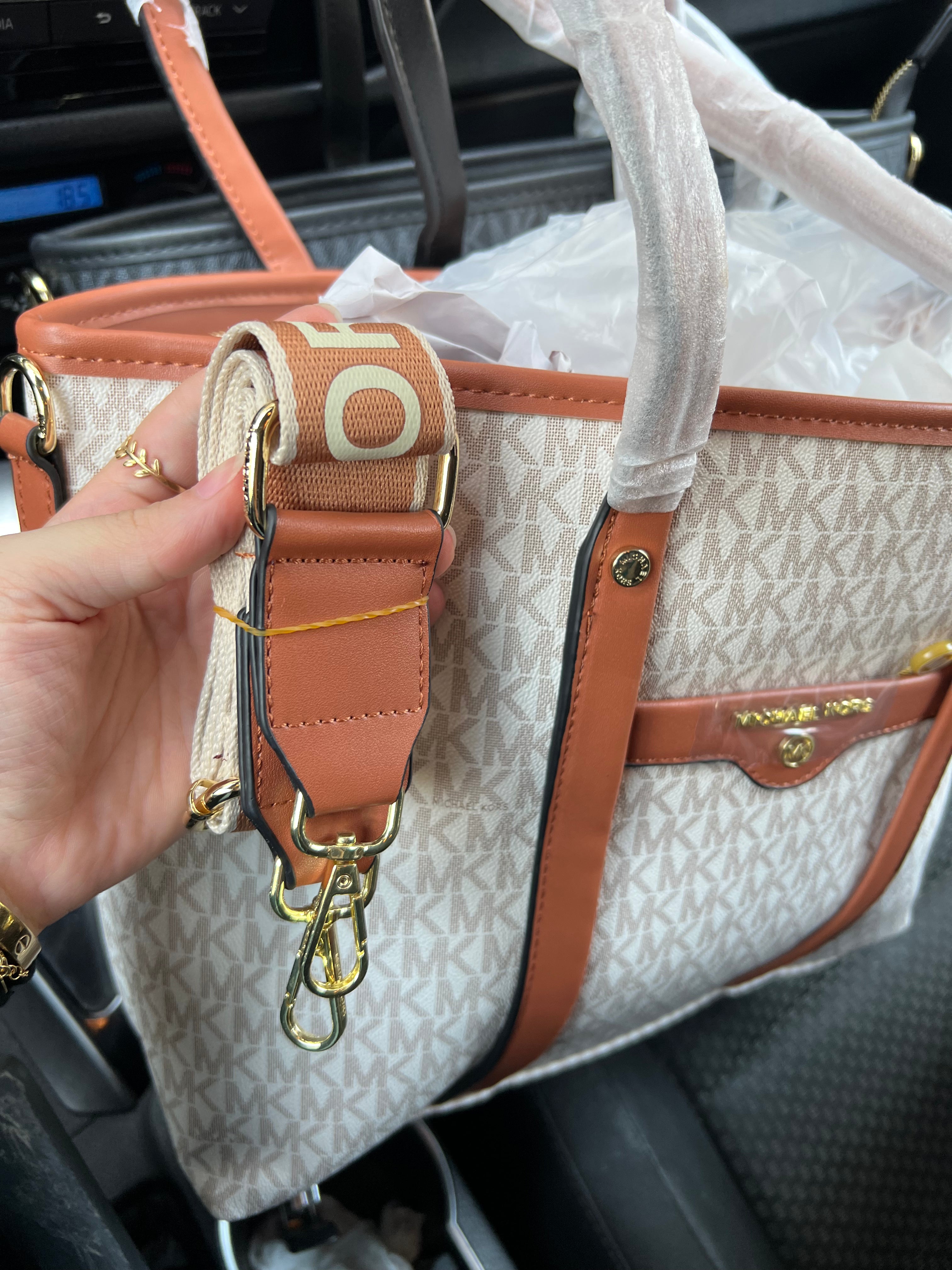 Michael kors medium bag