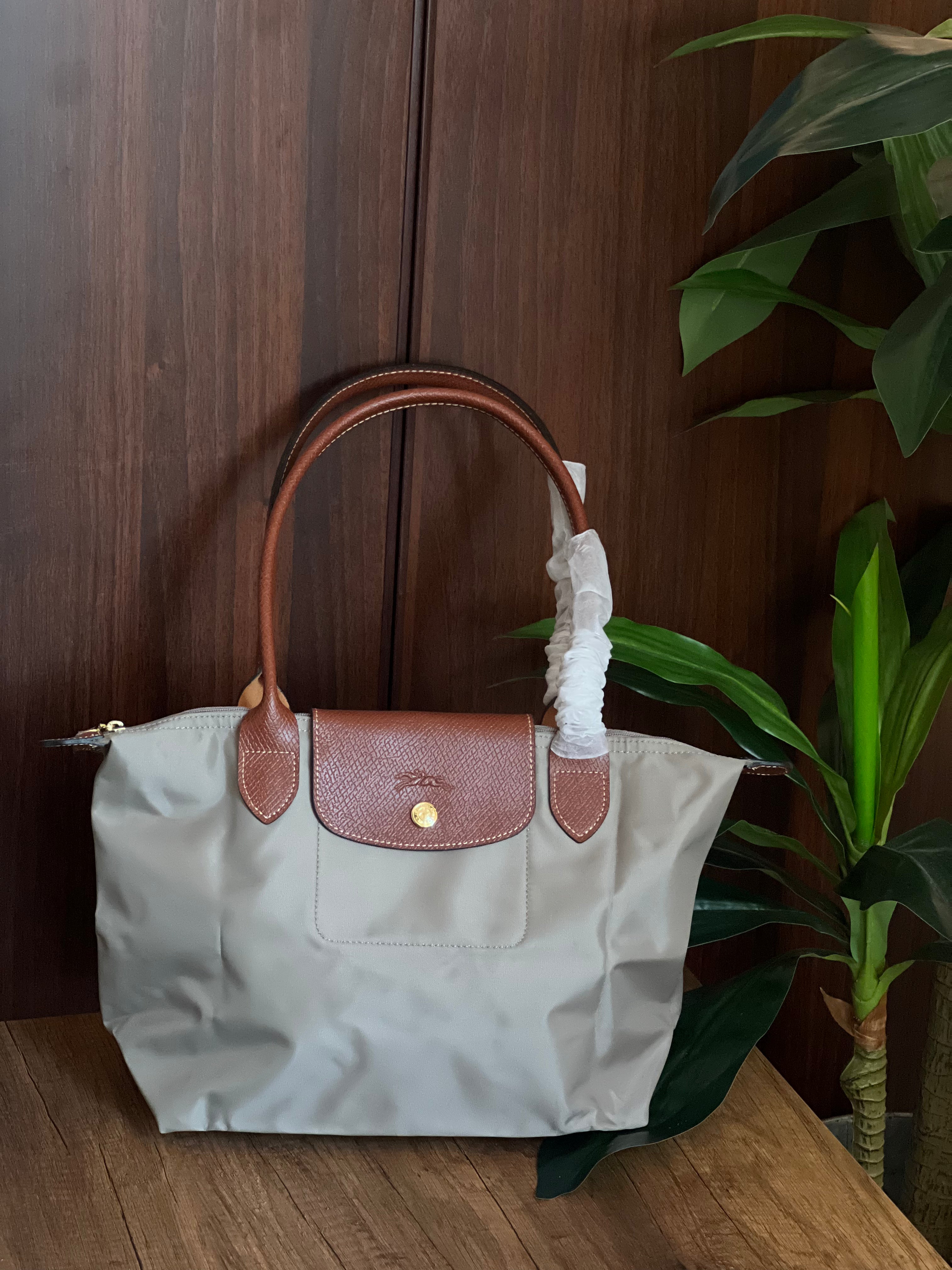 Longchamp Medium