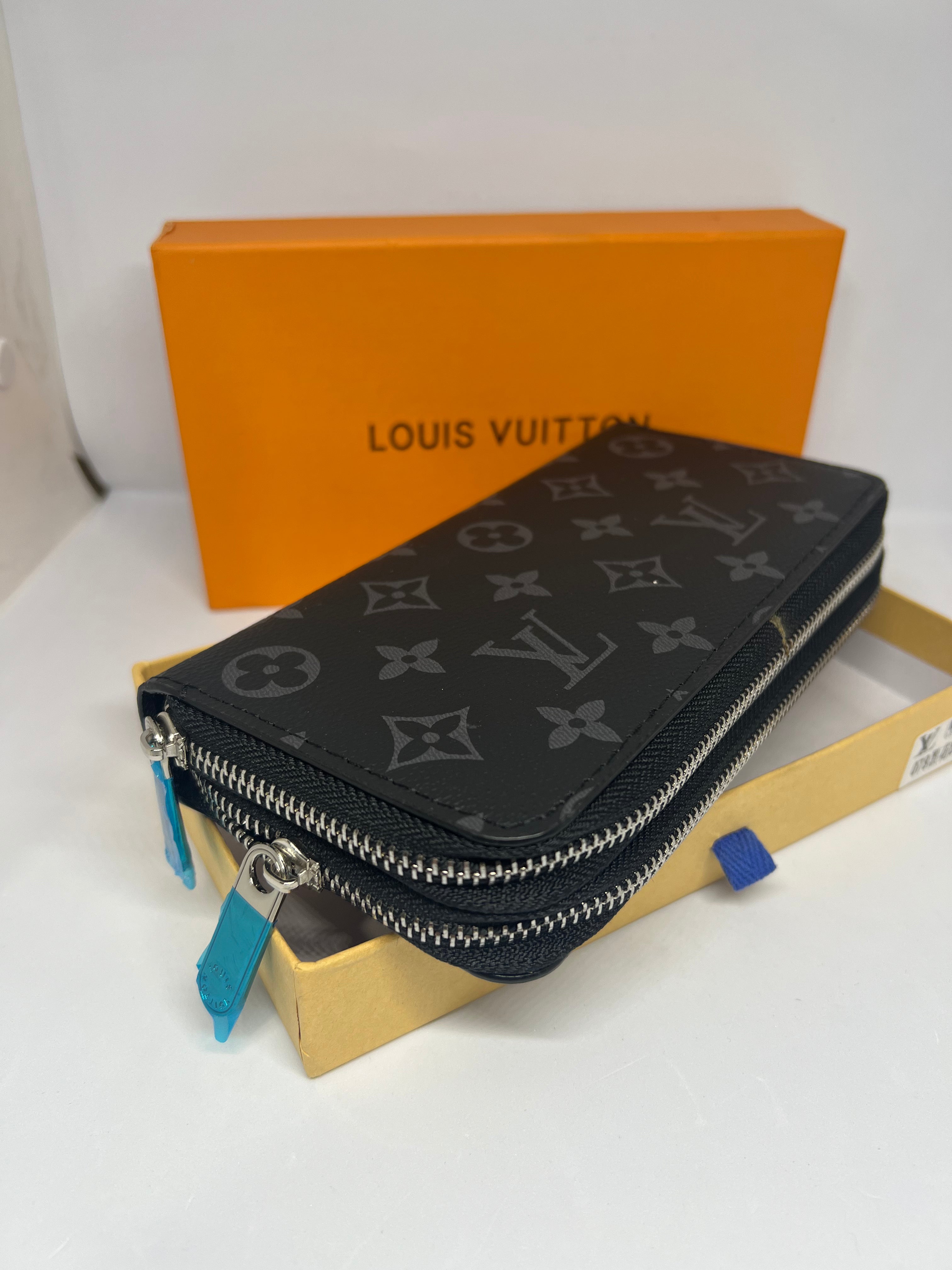 LV Portmone Black