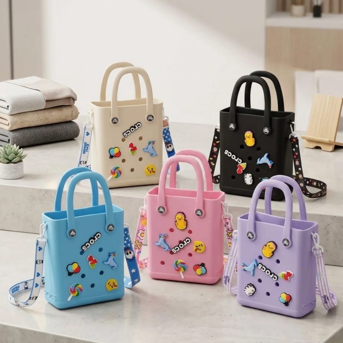 mini crocs bag