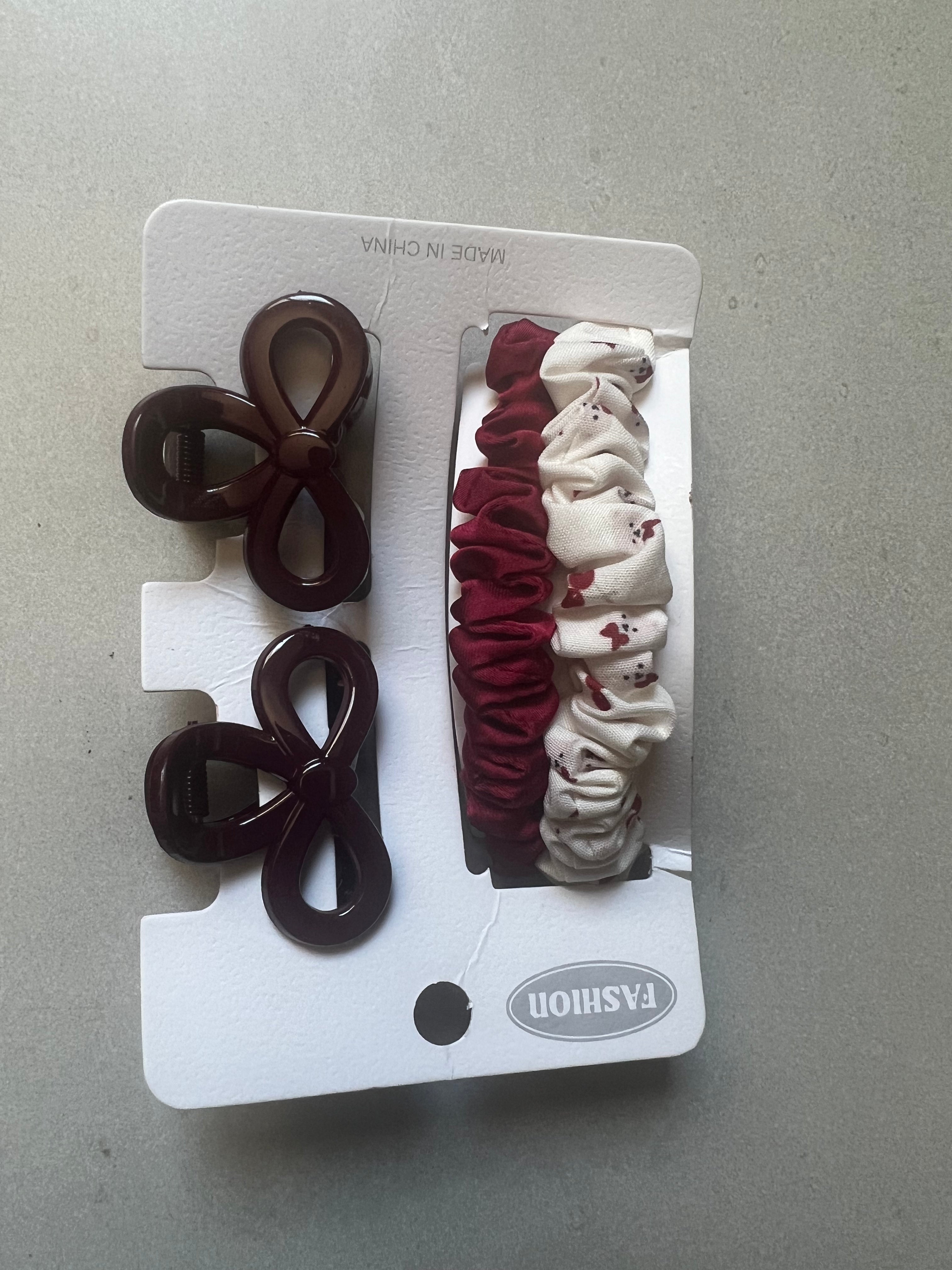 CHERRY CLIPS SET