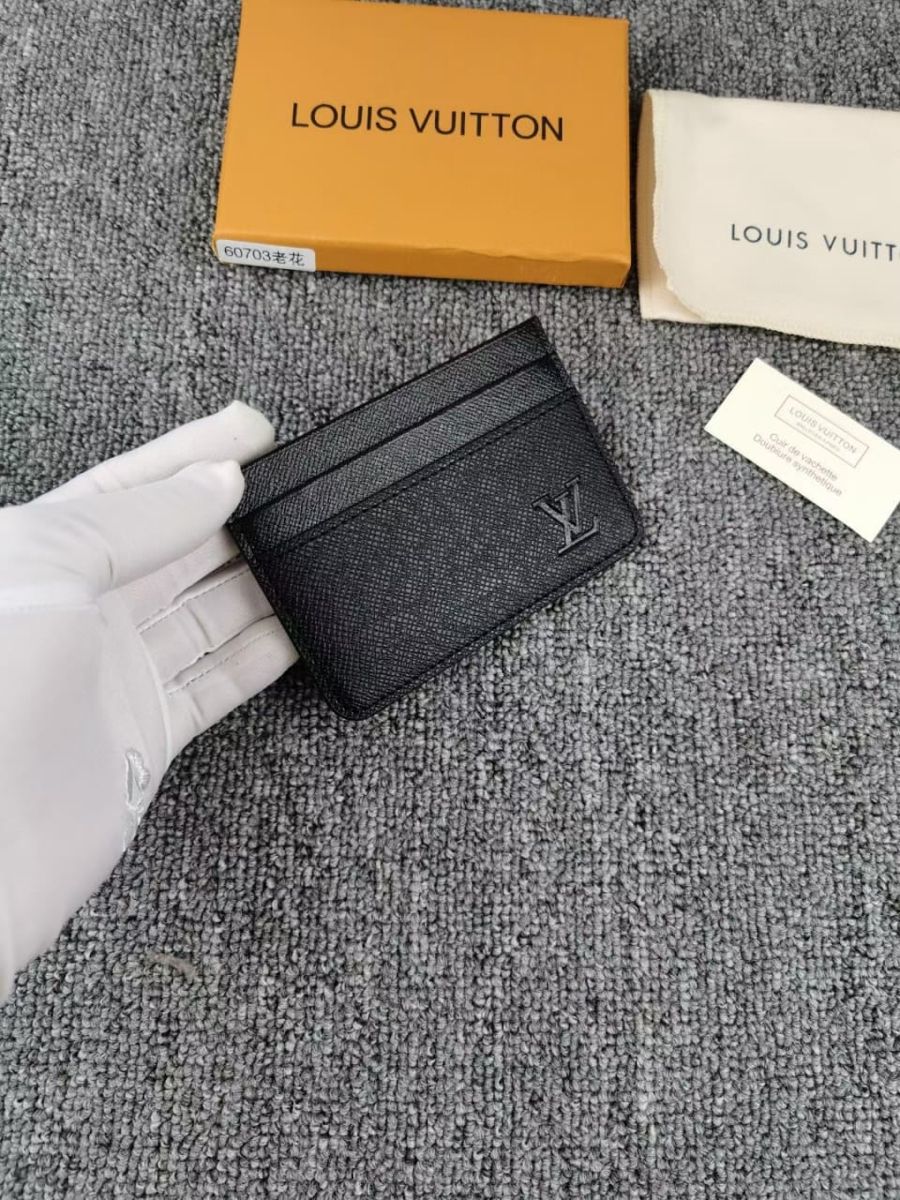 LV Case card