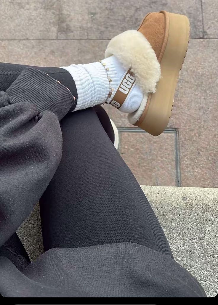 Cora Platform Ugg Slippers