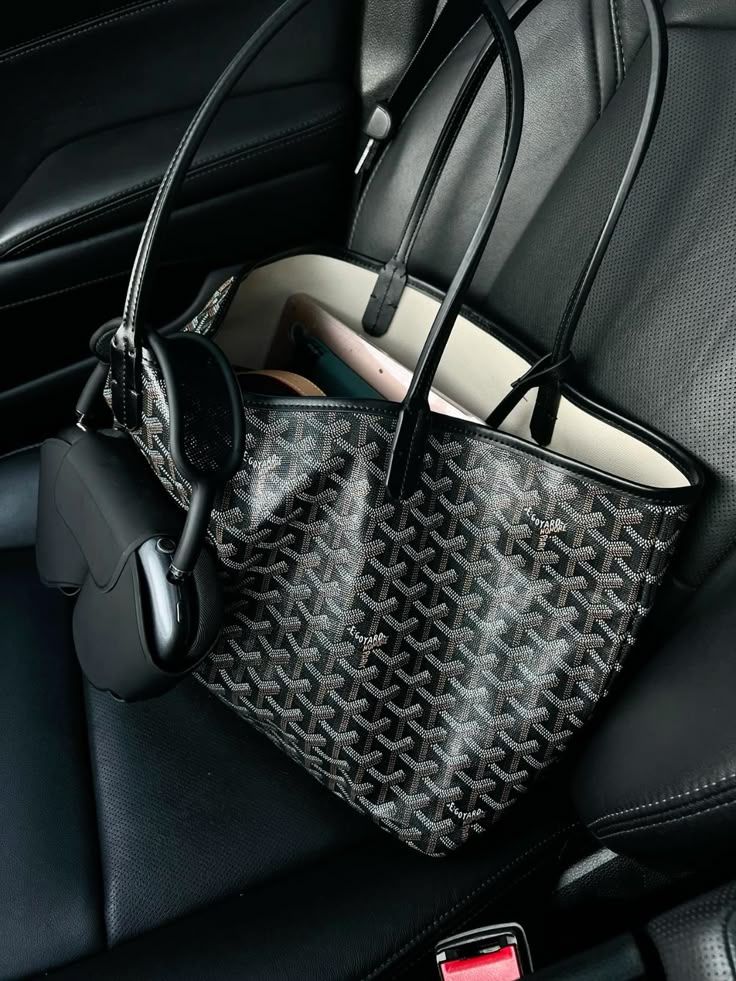 Goyard LARGE